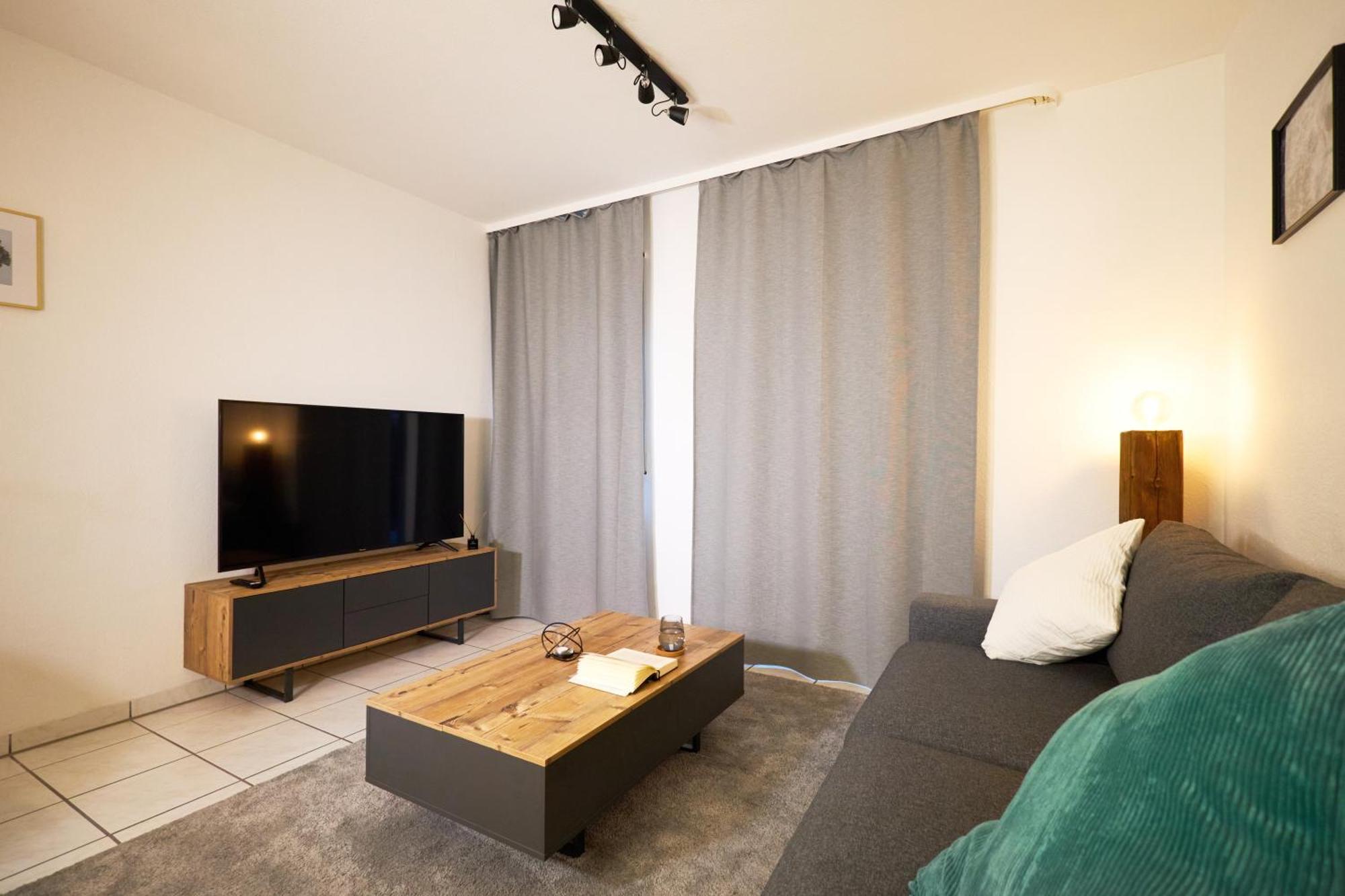 Gemuetliche 2Zi. Wohnung 塞利根施塔特 外观 照片