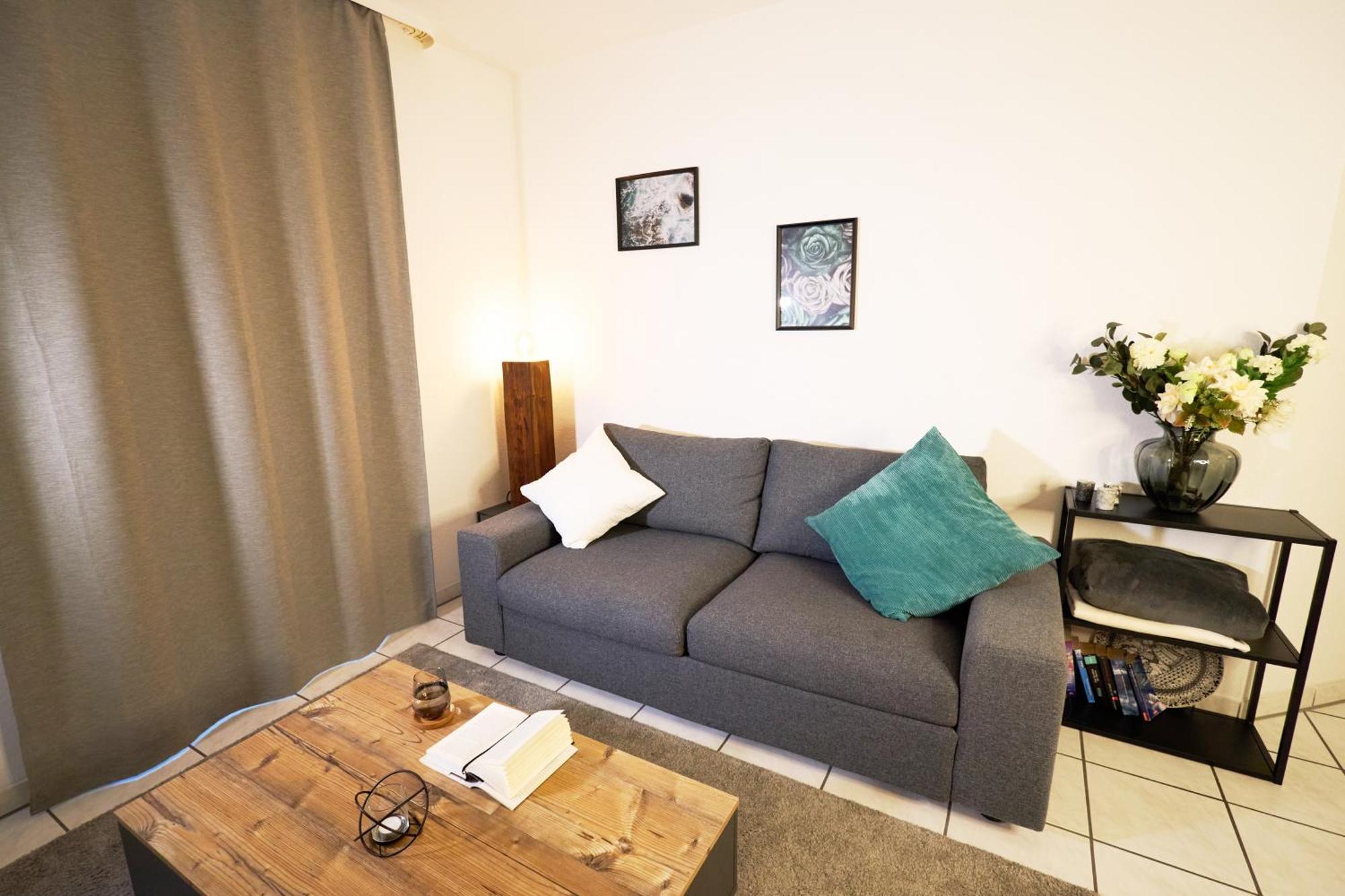 Gemuetliche 2Zi. Wohnung 塞利根施塔特 外观 照片
